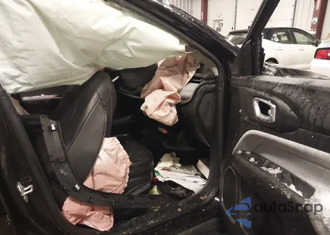 2022 Jeep Compass Latitude Fwd from USA, damaged, VIN 3C4NJCBB6NT229649